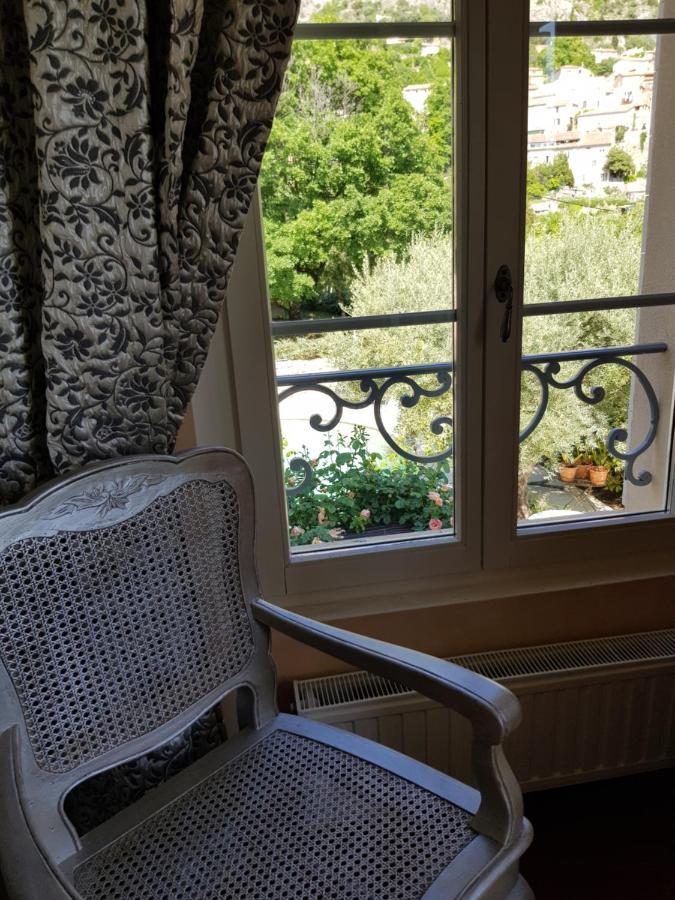 Bed and Breakfast Bastide Des Oliviers Moustiers-Sainte-Marie Exteriér fotografie