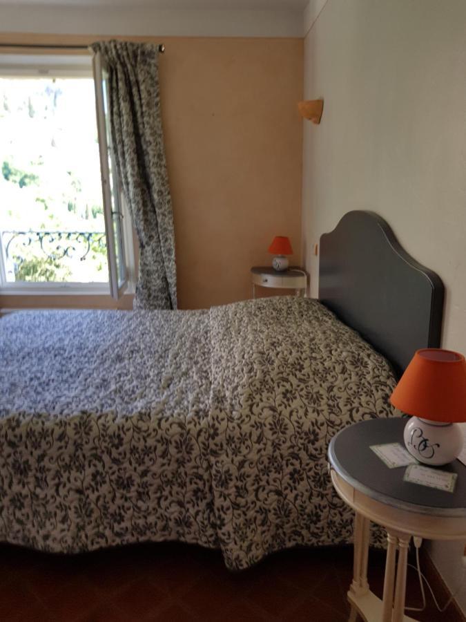 Bed and Breakfast Bastide Des Oliviers Moustiers-Sainte-Marie Exteriér fotografie
